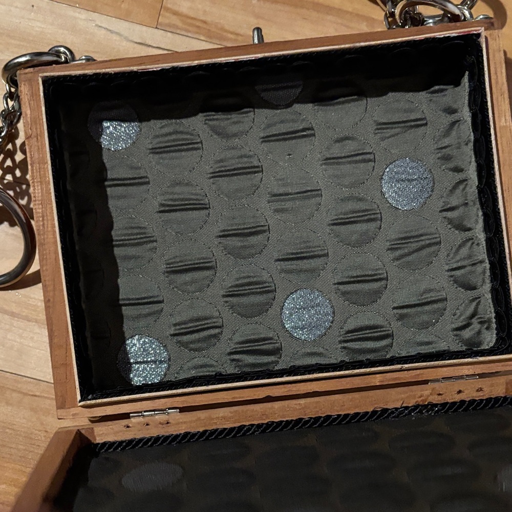 The Beatles Record Design Handbag with Black and Orange - Picture 3 of 5